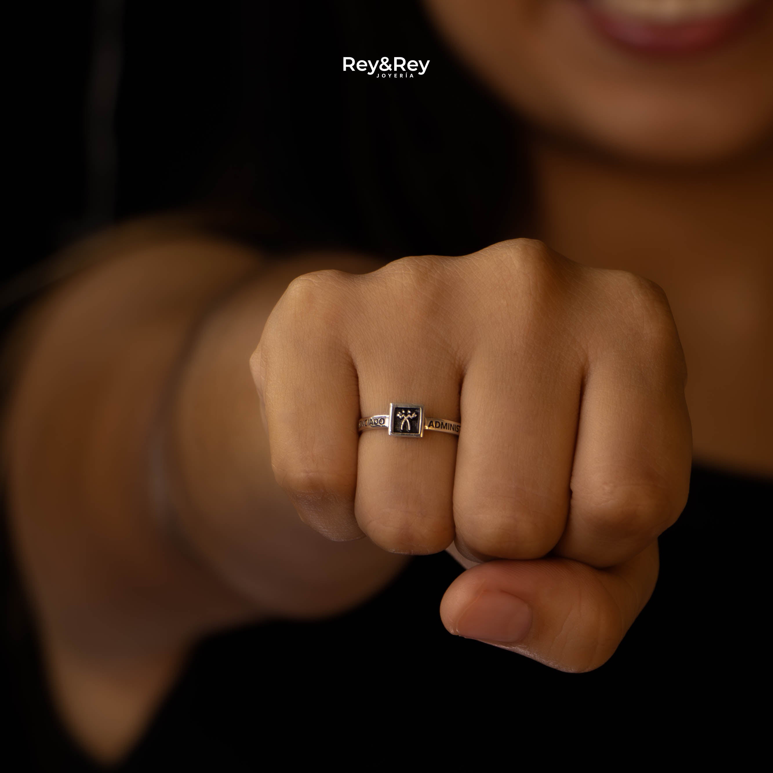 Anillo Graduación Square Plata .925