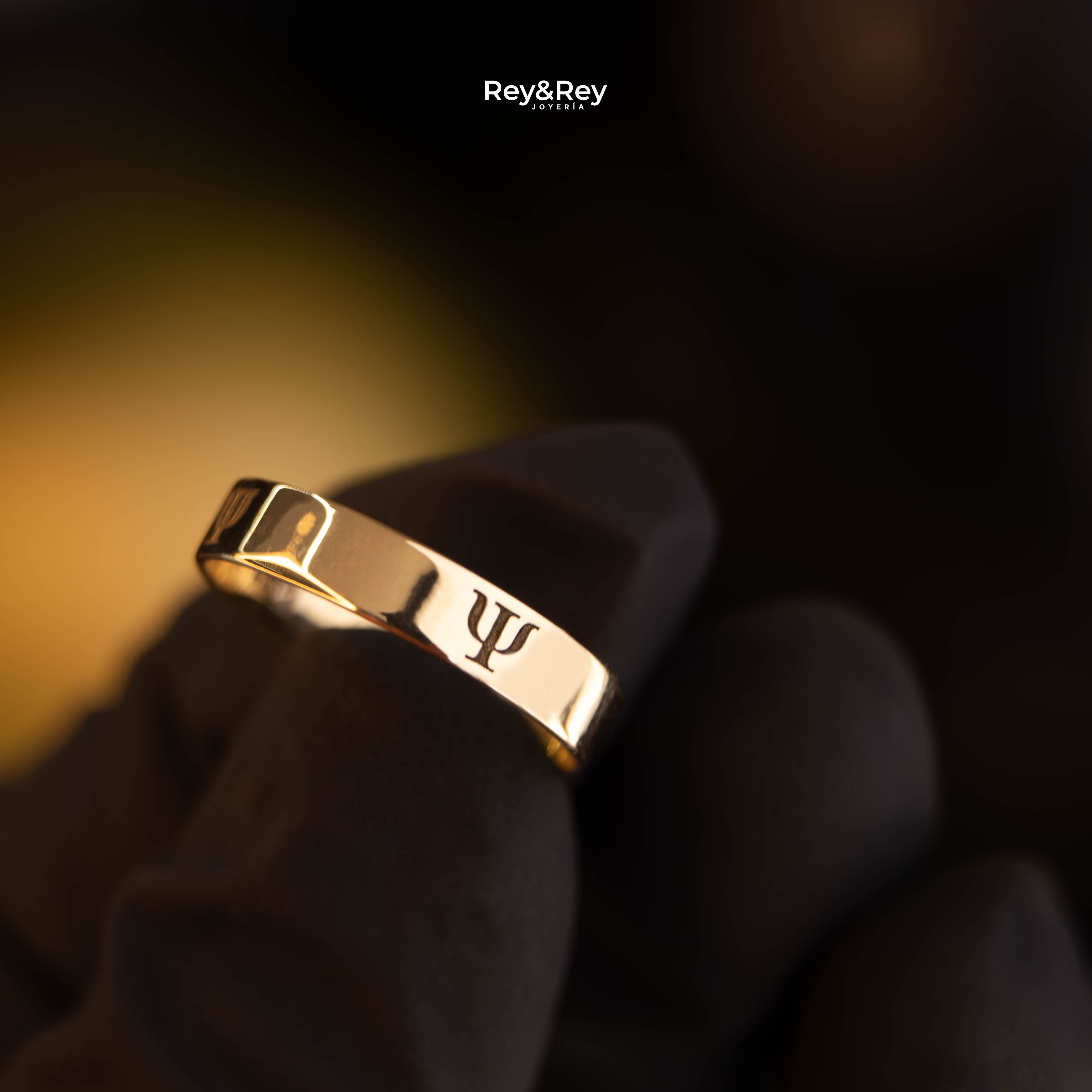 Anillo Graduación Ciclo Logos Oro 10k