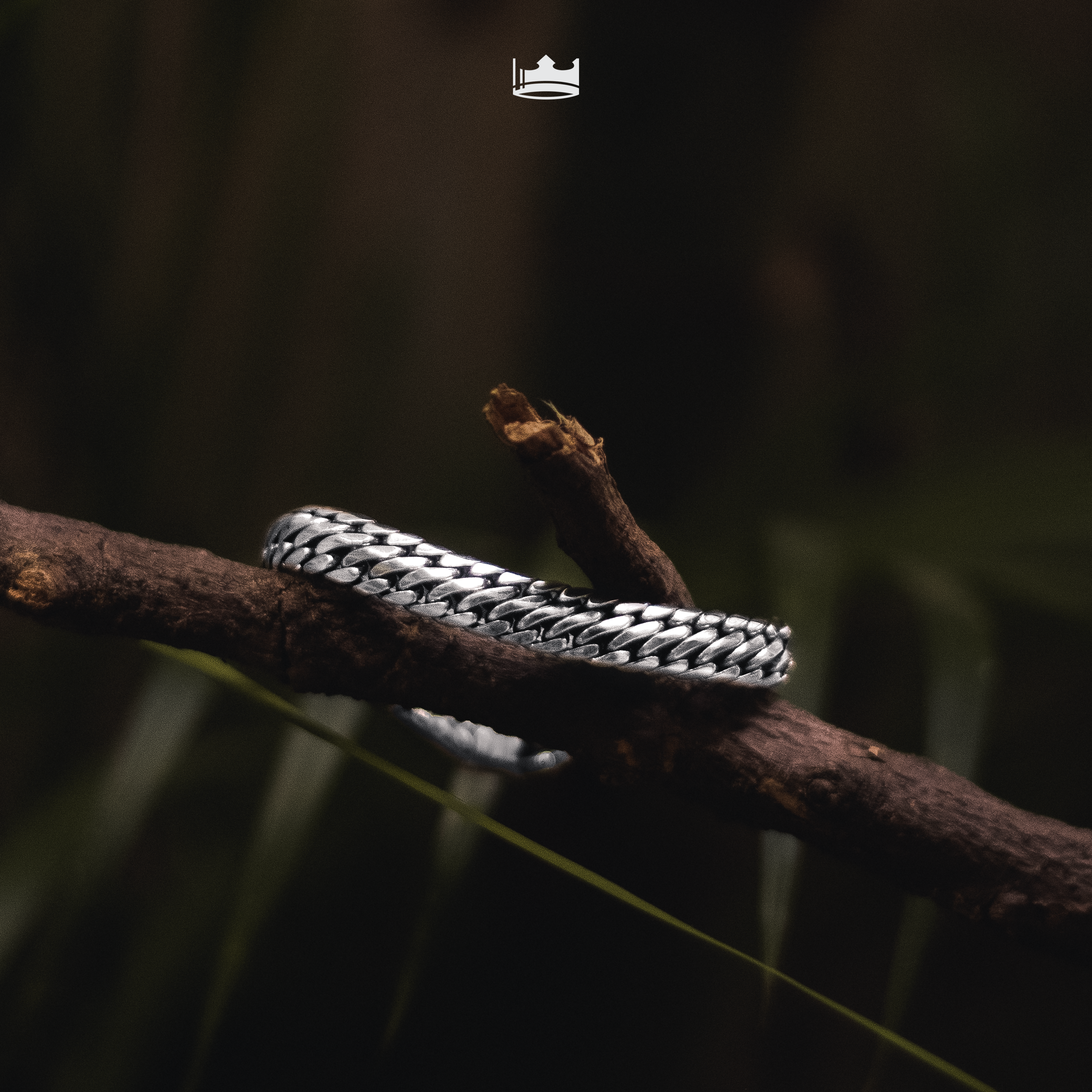 Pulsera Gruesa Dark Octal X de Plata
