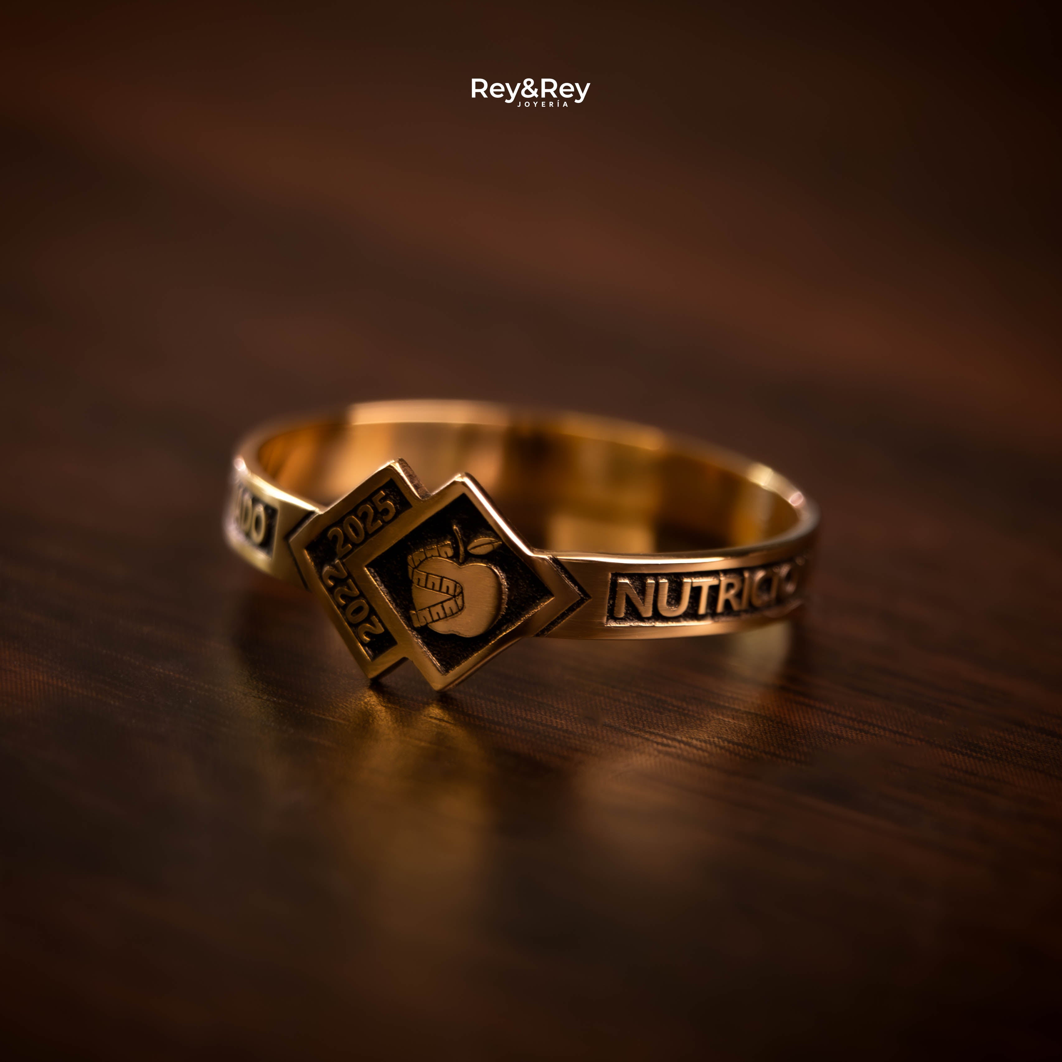 Anillo Graduación Skalon Oro 10k